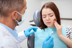 Dolor dental urgente: qué hacer y cuándo acudir al dentista